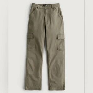 Hollister Ultra High-Rise Cargo Dad Pant Olive W31 13R